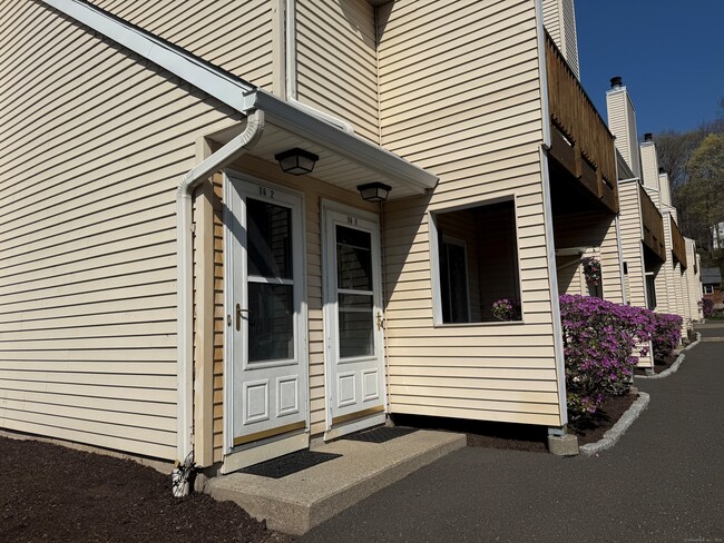 property at 8 Rose Ln