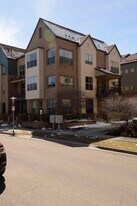 443 S Quay St in Lakewood, CO - Building Photo