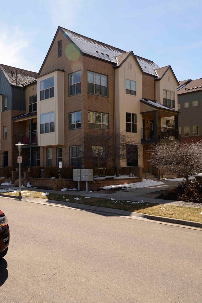 property at 443 S Quay St