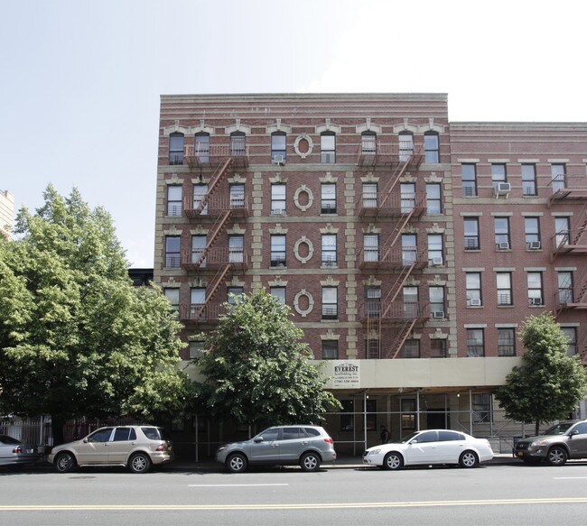 Mt. Carmel Apartments in New York, NY - Building Photo - Building Photo