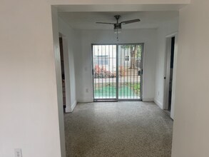 882 NW 2nd St in Miami, FL - Building Photo - Building Photo