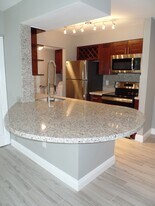 1263 SW 46th Ave in Pompano Beach, FL - Building Photo