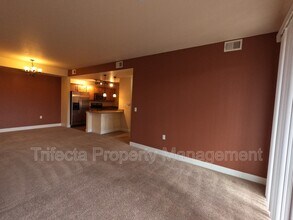 2445 Windrow Dr in Fort Collins, CO - Building Photo - Building Photo
