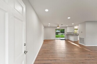 3015 Peppermill Rd in Houston, TX - Building Photo - Building Photo