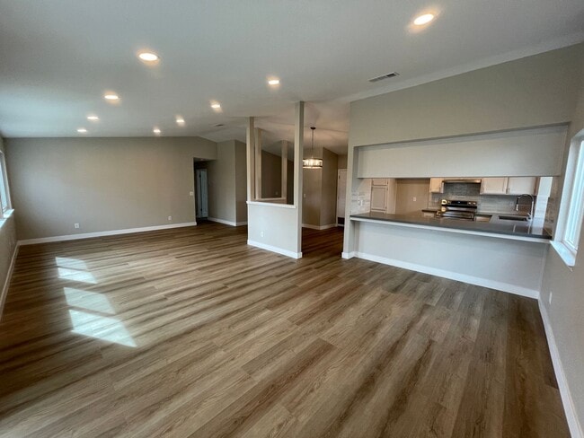property at 1578 Corgiat Dr
