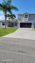 2581 SE Jason Ave in Port St. Lucie, FL - Building Photo