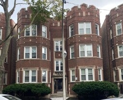 8035 S Maryland Ave in Chicago, IL - Building Photo