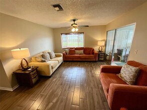 3401 Teeside Dr in New Port Richey, FL - Foto de edificio - Building Photo