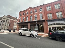 117 W Main St, Unit 200 in Salisbury, MD - Building Photo