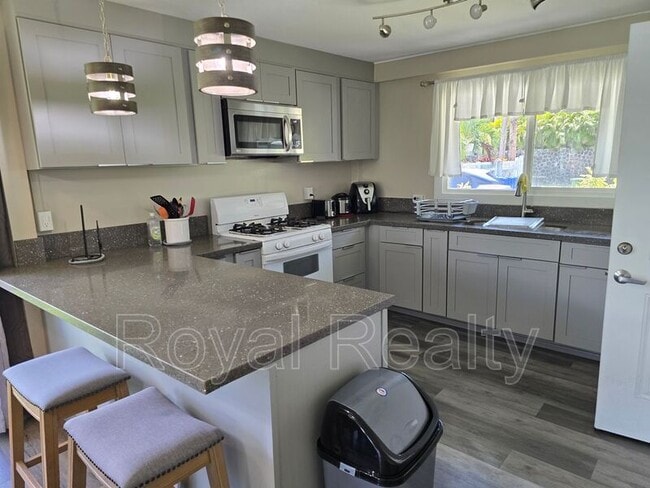 286 Auwaiolimu St in Honolulu, HI - Building Photo - Building Photo