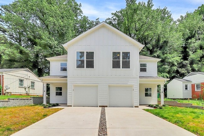 property at 911 Yellowstone Dr