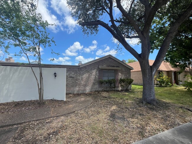 property at 5002 Wingfoot Ln