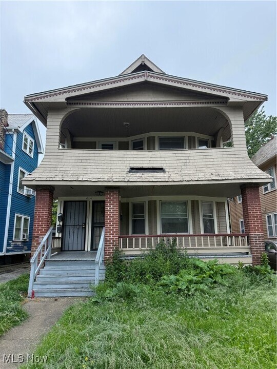 414 E 148th St in Cleveland, OH - Building Photo