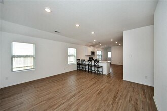 19348 Villa Mesa Dr in Roman Forest, TX - Building Photo - Building Photo