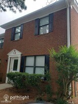 1914 Norcross Chase Cir