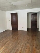 107 N Main St in Kirksville, MO - Building Photo