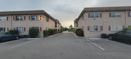 600 SW 2nd Ave in Boca Raton, FL - Building Photo - Building Photo