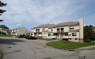 Woodland Hills Apartments in Torrington, CT - Building Photo
