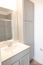3018 Butler Hl Dr in Matthews, NC - Building Photo - Building Photo