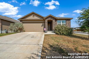 8147 Sleepy Brook in San Antonio, TX - Building Photo