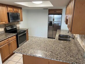 647 Fairmont Ave, Unit C in Safety Harbor, FL - Building Photo - Building Photo