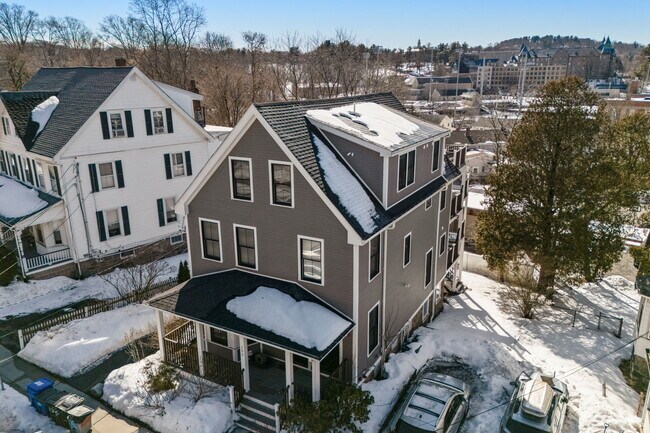 153 Foster St, Unit 1