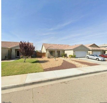 property at 11748 Luna Rd