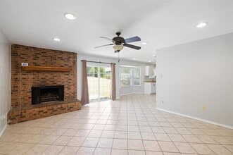308 Clearwood Dr in Fort Worth, TX - Building Photo - Building Photo
