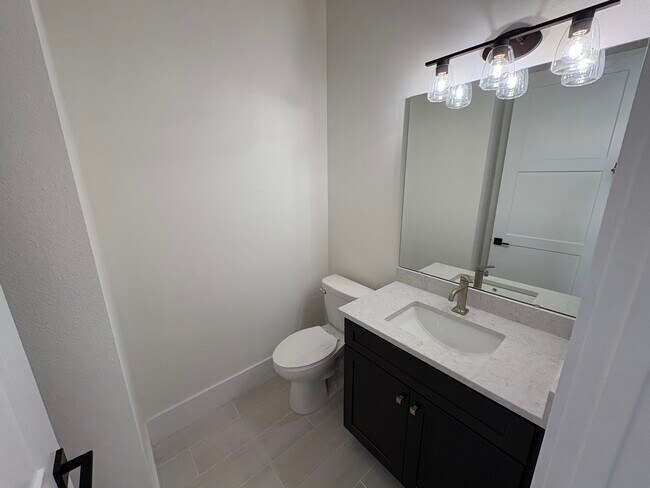 547 Sanctuary Golf Pl in Apopka, FL - Building Photo - Building Photo