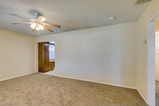 property at 5 Mallory St