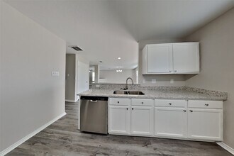 20911 Hazy Bluff Ct in Katy, TX - Building Photo - Building Photo