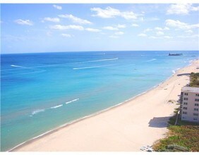 250 S Ocean Blvd-Unit -16-C in Boca Raton, FL - Building Photo - Building Photo