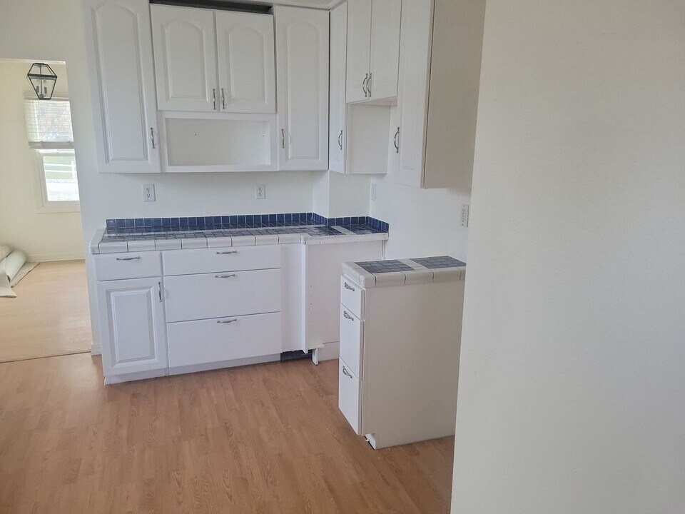 318 S Date in Shoshone, ID - Building Photo