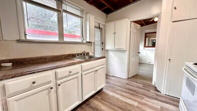 926 33rd St, Unit 926 in West Palm Beach, FL - Building Photo - Building Photo