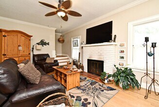 1426 Asher Ln in Orlando, FL - Building Photo - Building Photo