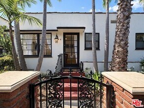 1144 15th St in Santa Monica, CA - Foto de edificio - Building Photo