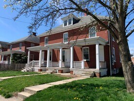 1343-1347 Scotland Ave in Chambersburg, PA - Building Photo