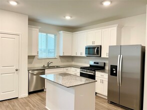 1320 Grass Bnd Dr in Katy, TX - Building Photo - Building Photo