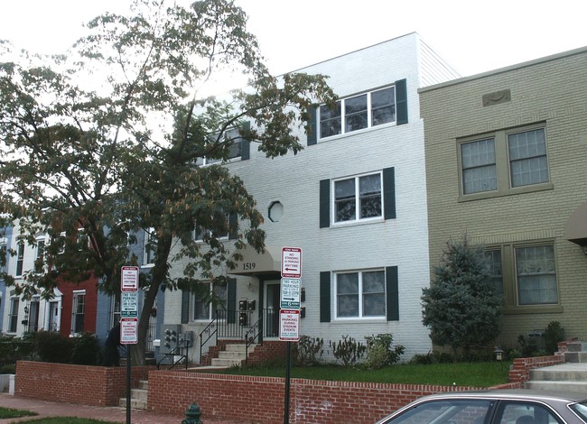 1519 Constitution Ave NE in Washington, DC - Building Photo - Building Photo