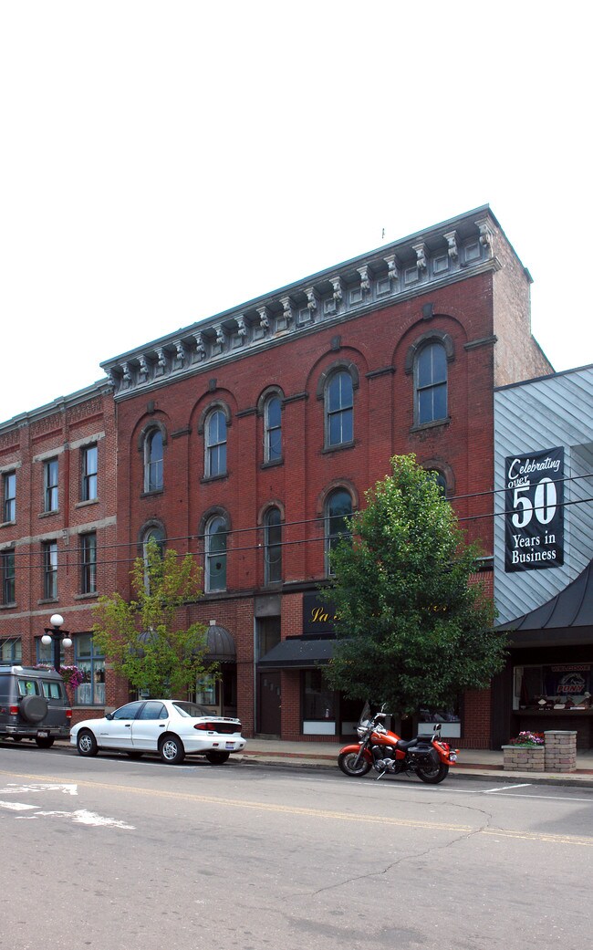 118 N Park Ave