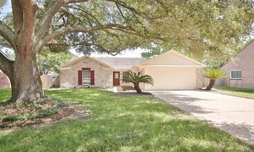 13303 Hampton Falls Dr in Houston, TX - Building Photo - Building Photo