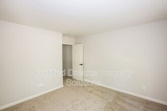 8326 Brickle Ln in Huntersville, NC - Building Photo - Building Photo