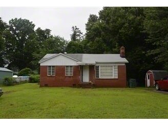 2210 W 7th Ave in Gastonia, NC - Building Photo