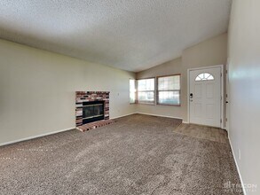 1582 Woodhaven Ln in Sparks, NV - Building Photo - Building Photo