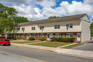 Dock Street Apartments