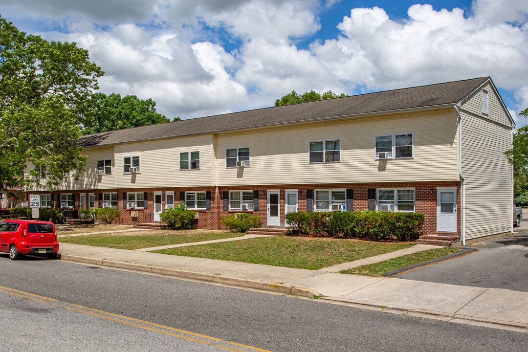 Dock Street Apartments in Millville, NJ - Building Photo