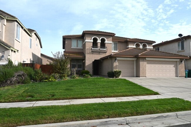 10854 Pelican Dr in Stockton, CA - Building Photo - Building Photo