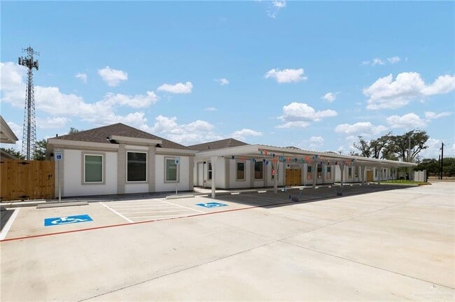 property at 740 N Alamo Rd