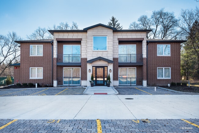 4938 Beau Bien Blvd, Unit 1B in Lisle, IL - Building Photo - Building Photo
