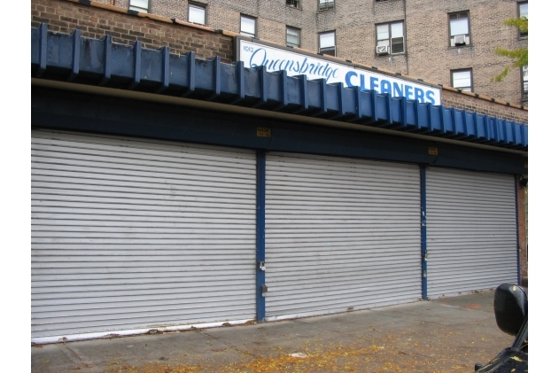 Queensbridge South Houses in Long Island City, NY - Building Photo - Building Photo